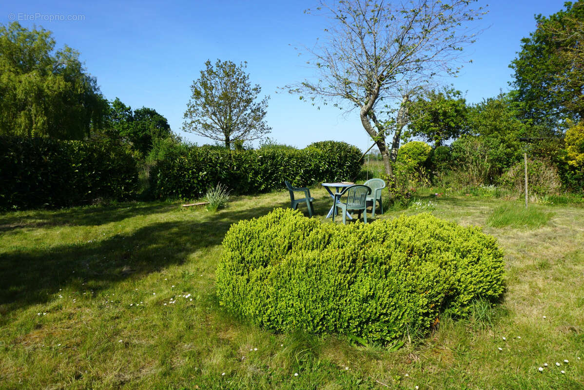 Maison à PLOURIVO