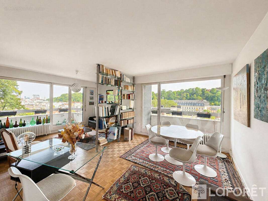 Appartement à SEVRES