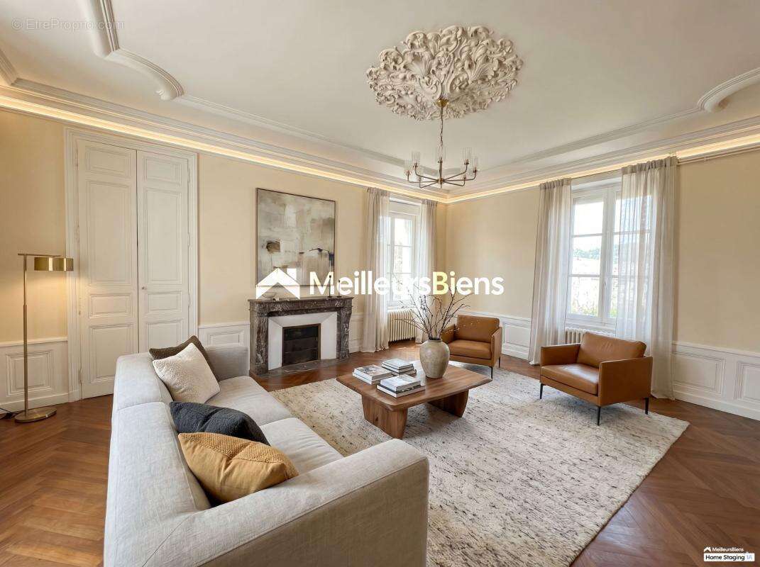 Maison à RENAZE
