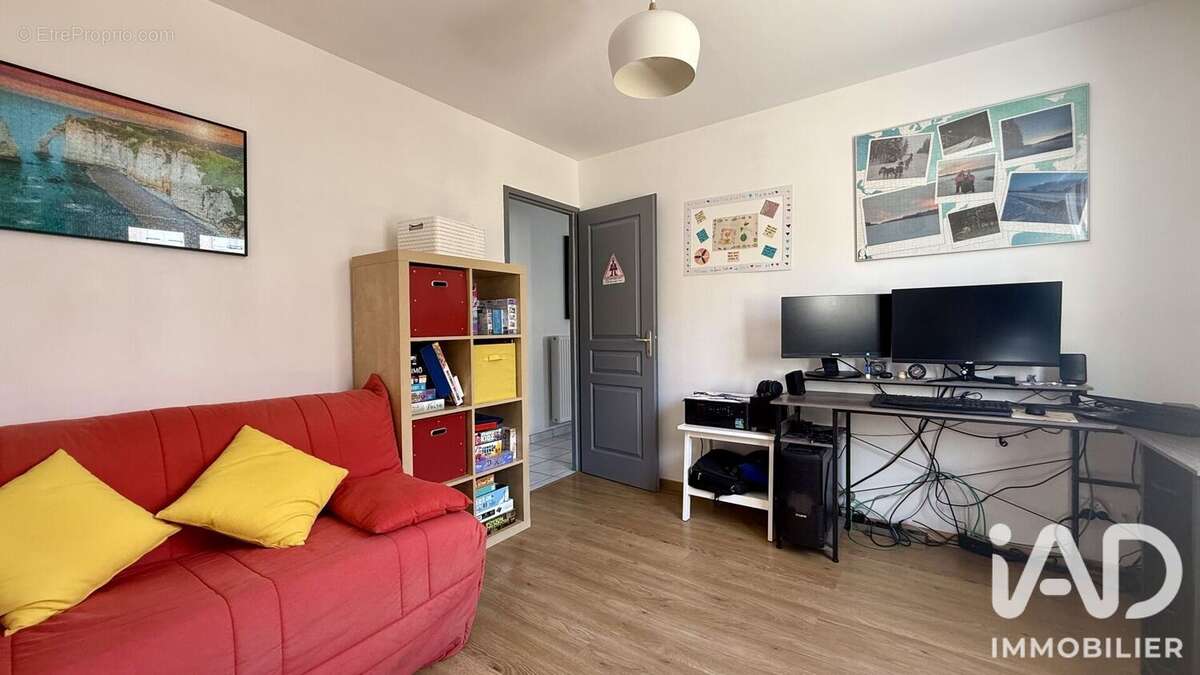 Maison 92 m² à Dreuil-Les-Amiens  - photo 9