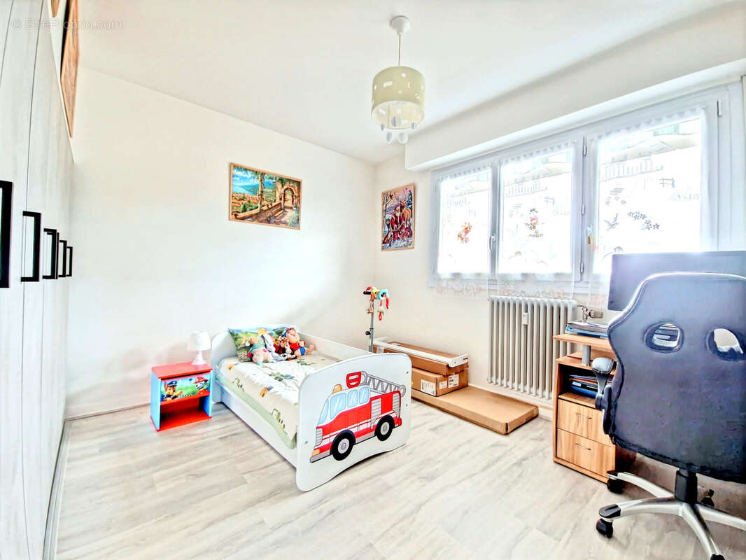 Appartement à BASSENS