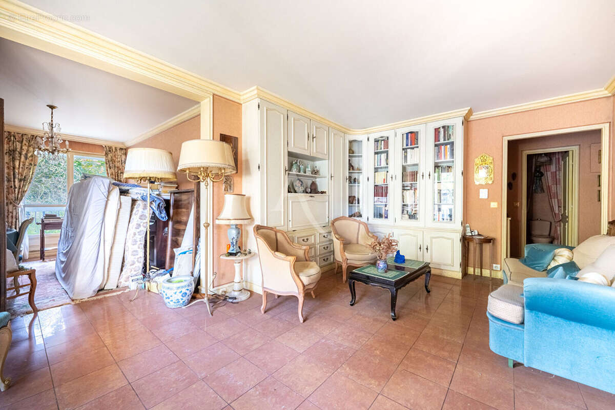 Appartement à SAINT-GRATIEN