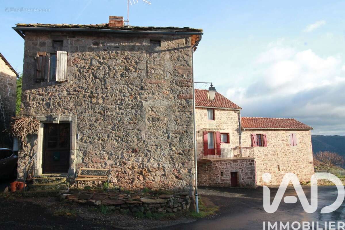 Maison 88 m² à Montjaux  - photo 2