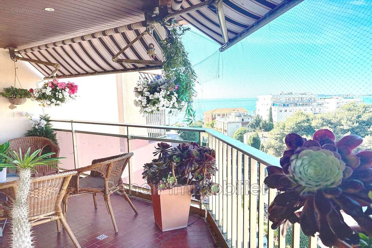 Appartement à CAGNES-SUR-MER