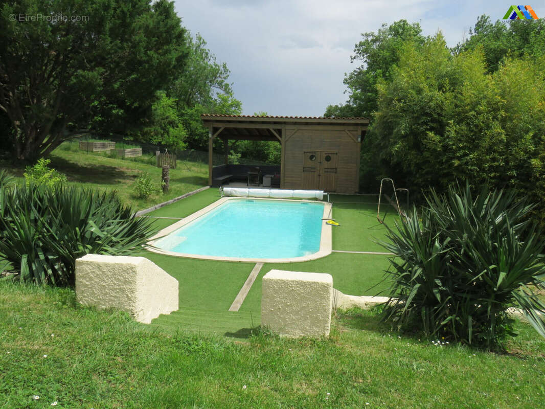 Maison 226 m² à Gimont  - photo 4