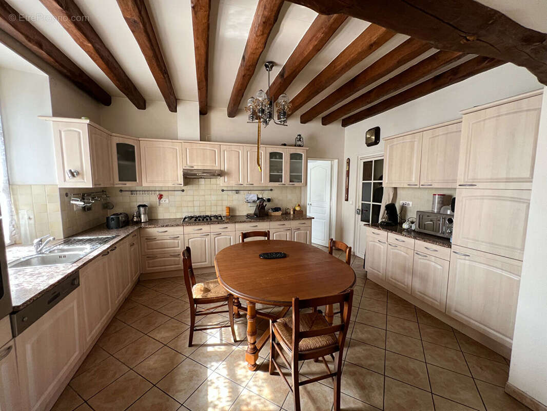 Maison à CERNAY-LA-VILLE