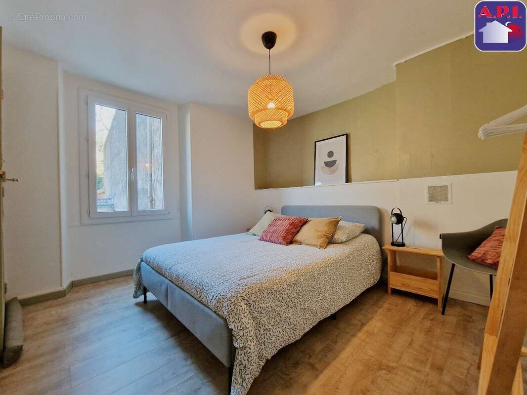 Maison à CAPOULET-ET-JUNAC