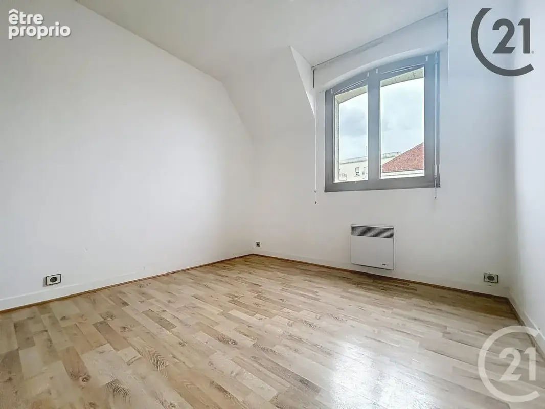 Appartement 3 pièces 84 m² à vendre à Montereau-Fault-Yonne (77130) - photo 7