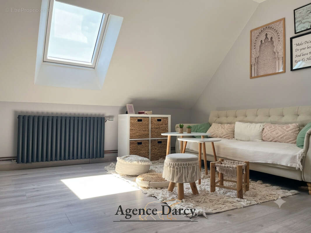 Maison 7 pièces 5 chambres 146 m2 Ruffey-Lès-Echirey - photo 6