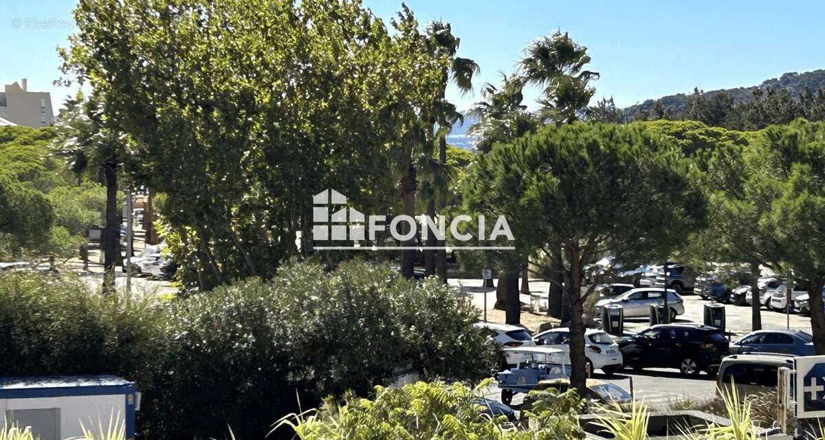 Appartement à LES ADRETS-DE-L&#039;ESTEREL