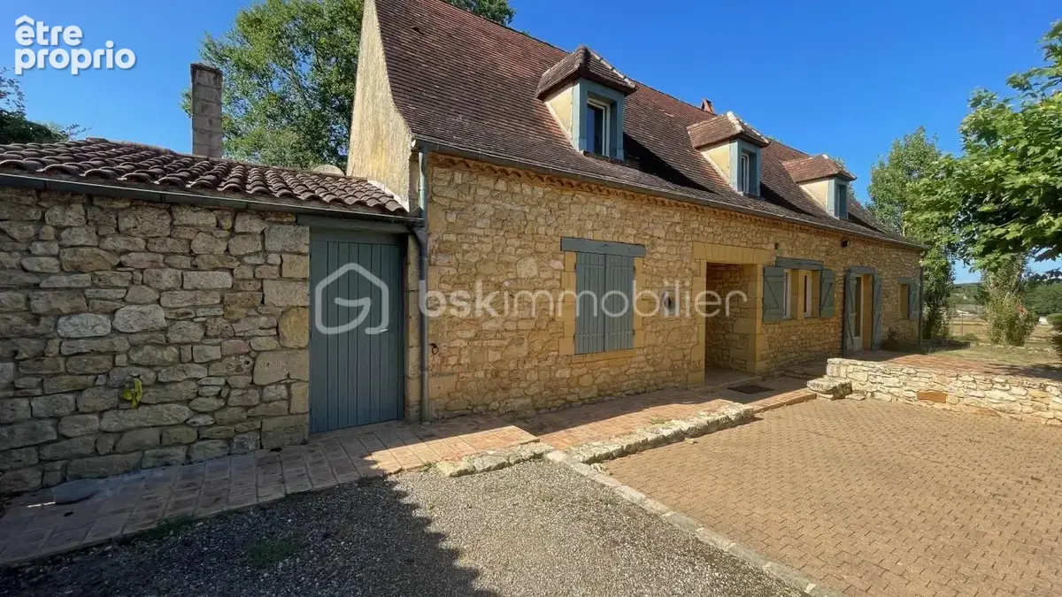 Propriété sans voisin proche de 2 belles maisons de style Périgourdin avec piscine - photo 4