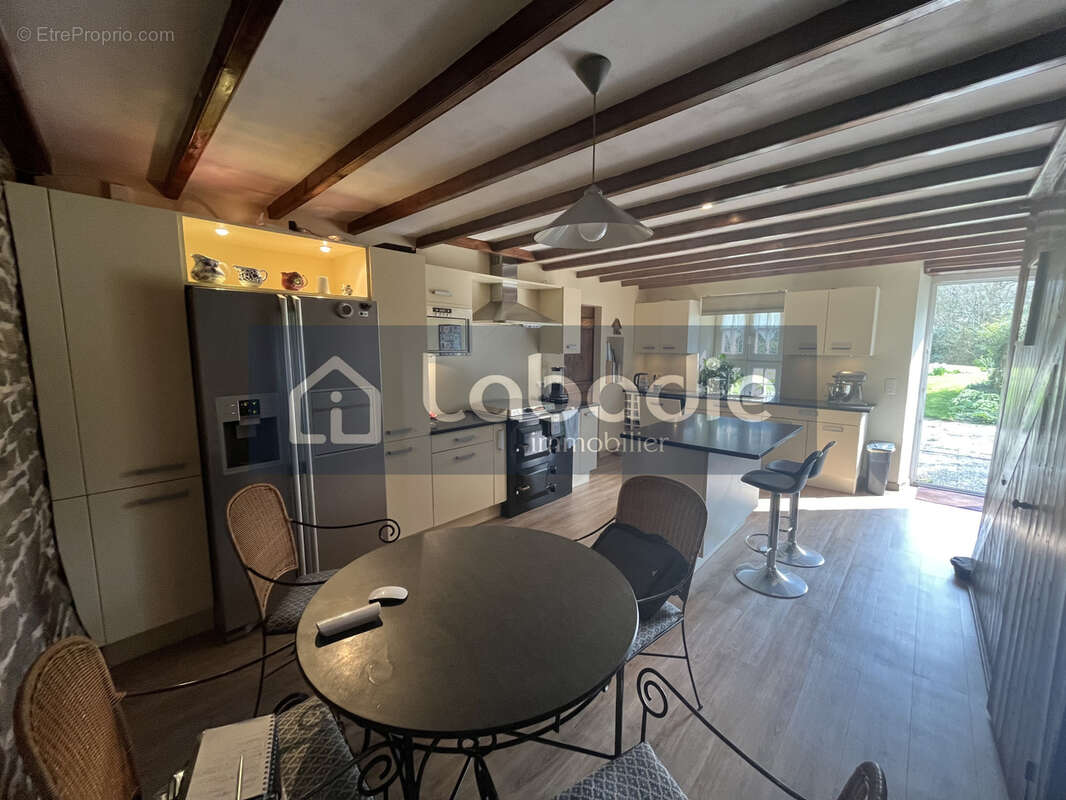 Maison à LE CHEFRESNE