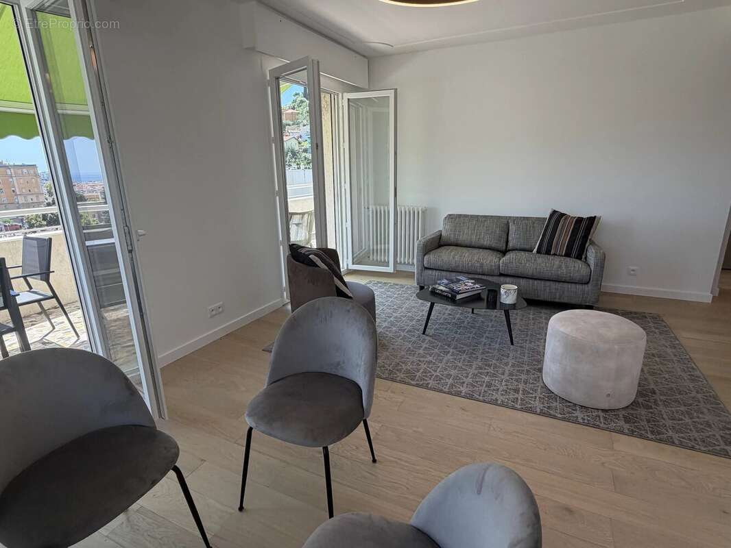 Appartement à NICE
