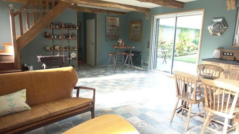 Maison à GRAINVILLE-LA-TEINTURIERE