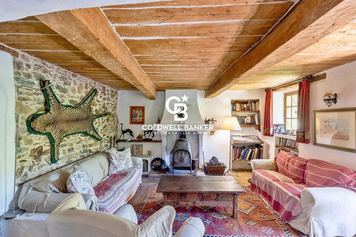 Hameau de caractère au coeur de la nature - photo 9