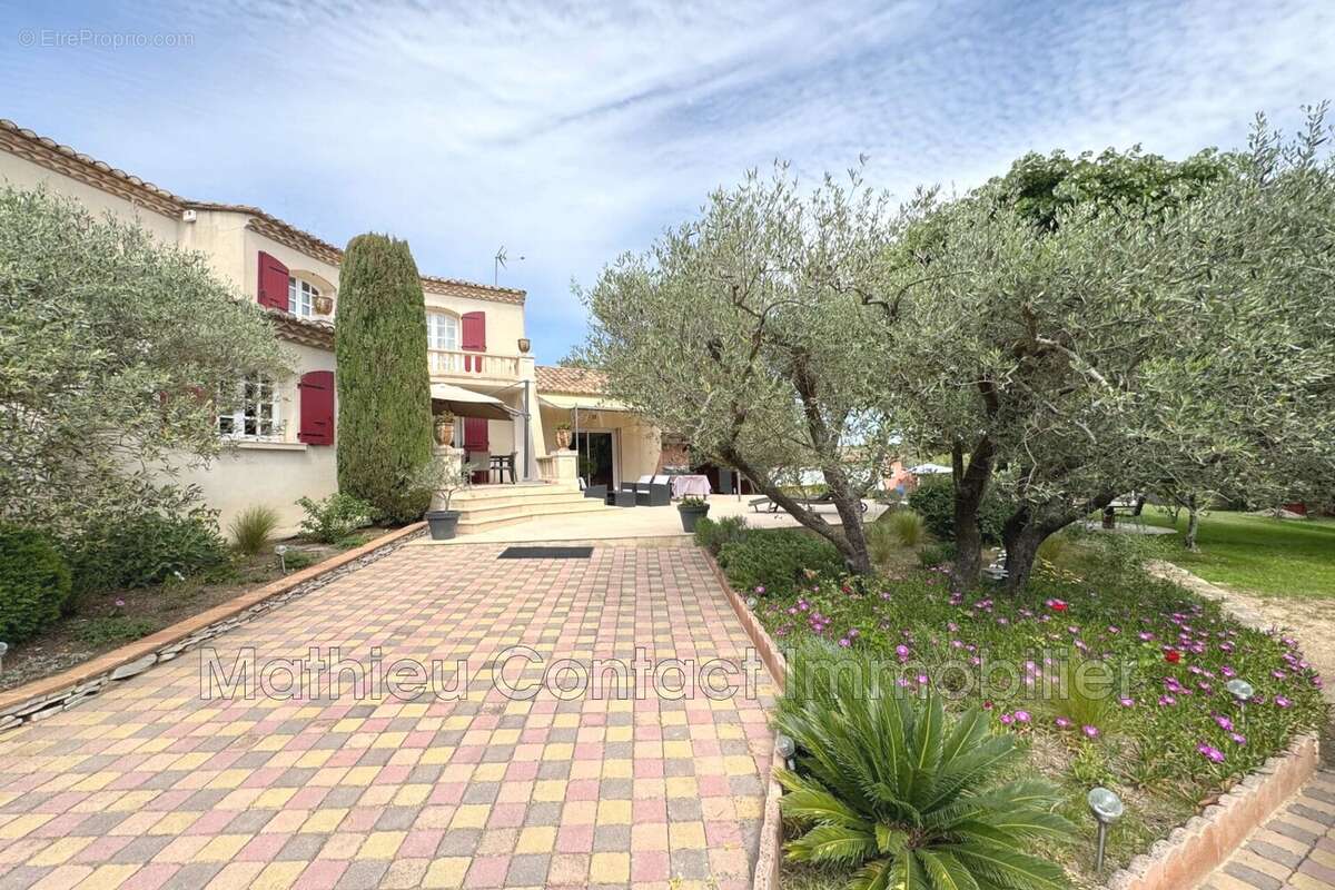 Maison à NIMES