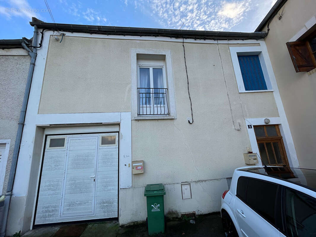 Appartement à BALLANCOURT-SUR-ESSONNE