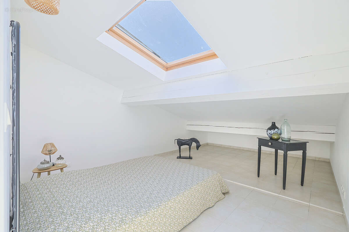 Appartement à LE LUC