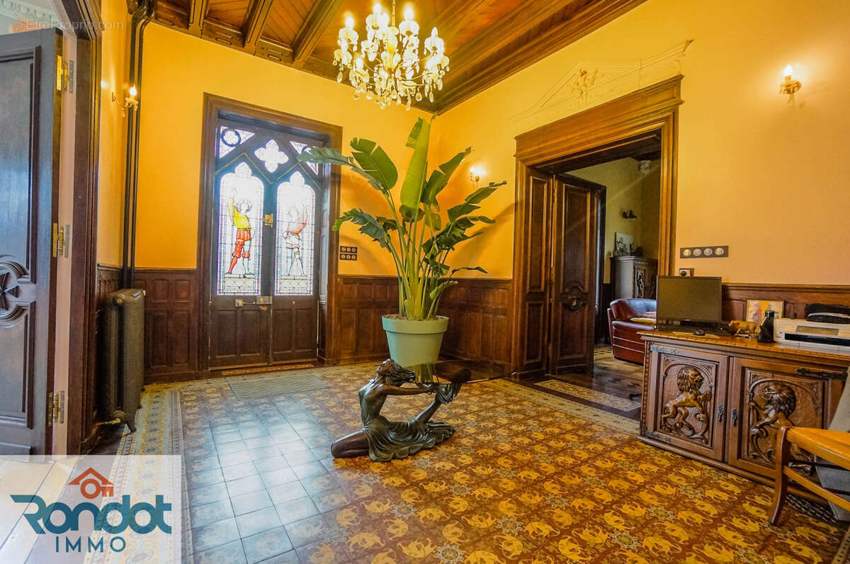 Maison à MONTCEAU-LES-MINES