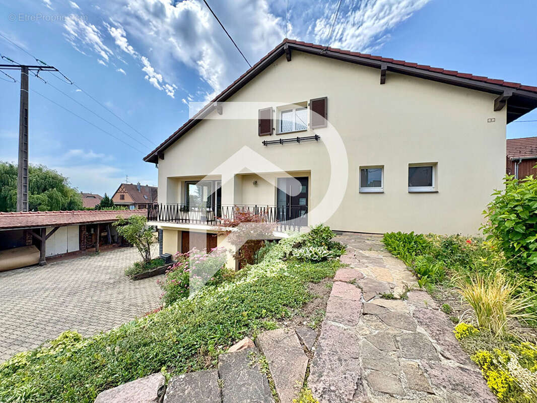 Maison à PFAFFENHEIM