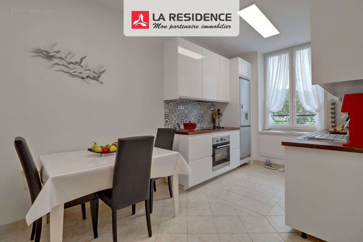 Appartement à JOUY-LE-MOUTIER