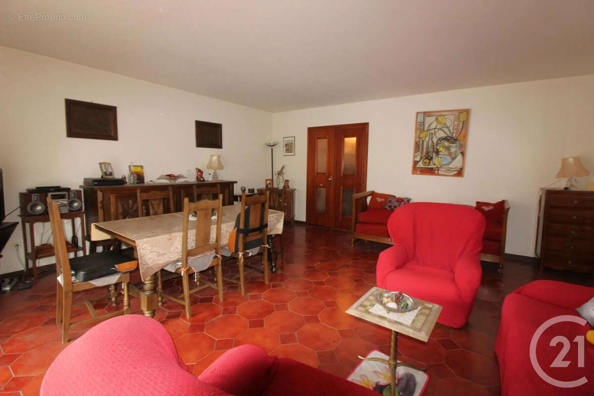 Appartement à MENTON
