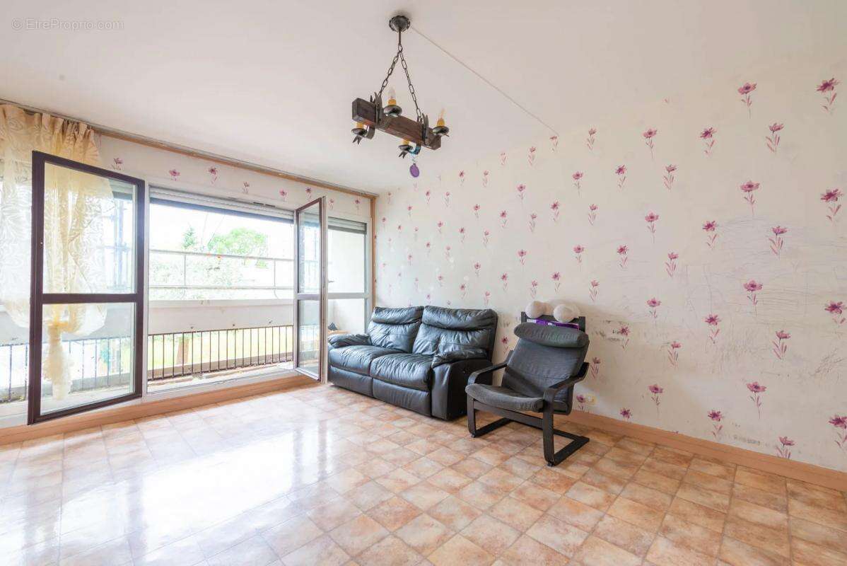 Appartement à PLAISIR