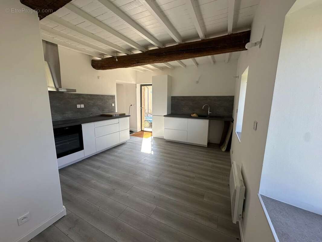 Maison à MONCLAR-DE-QUERCY