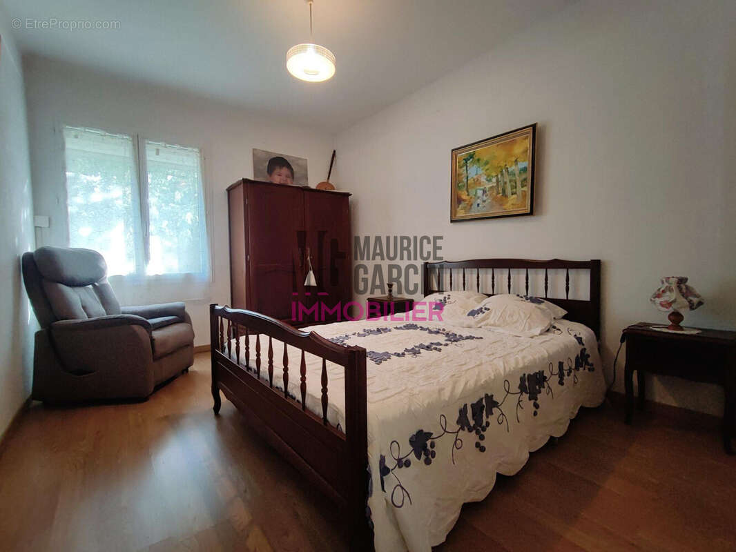 Maison à L&#039;ISLE-SUR-LA-SORGUE