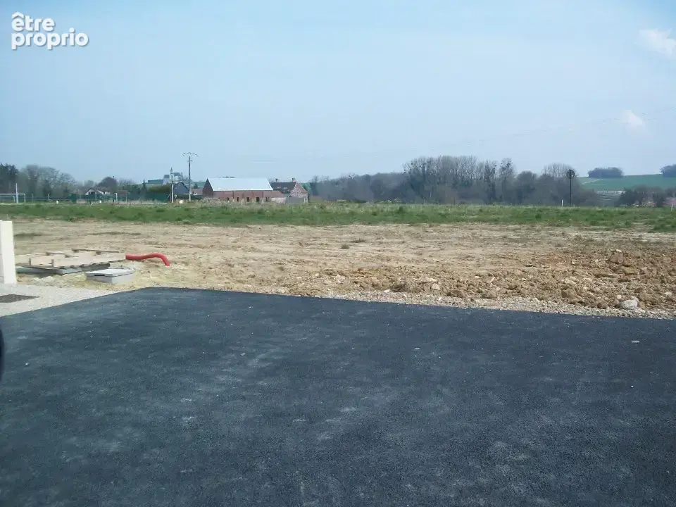 Terrain à SAINT-GERMER-DE-FLY