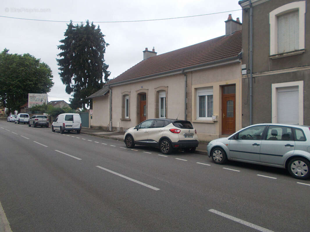 Maison à LE CREUSOT