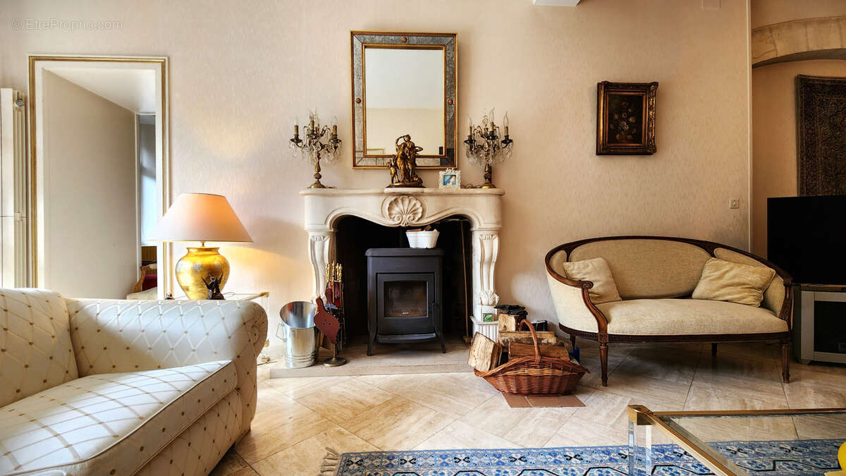 Maison à SAINT-ANDRE-DE-CUBZAC