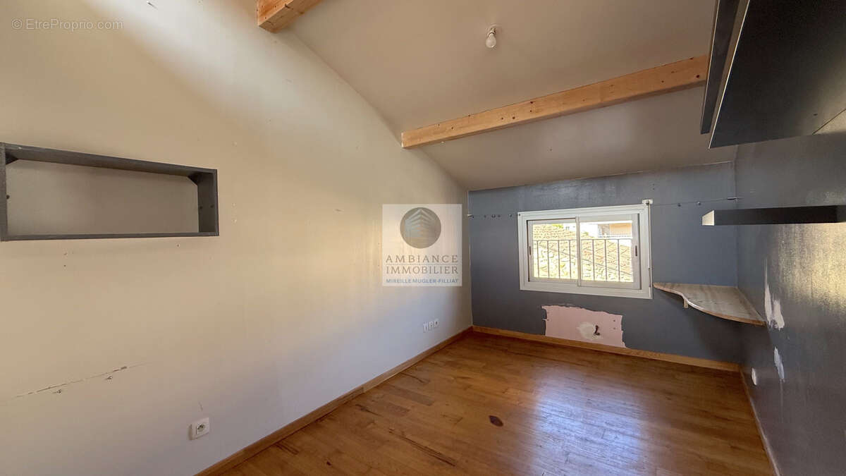 Maison à LIVRON-SUR-DROME