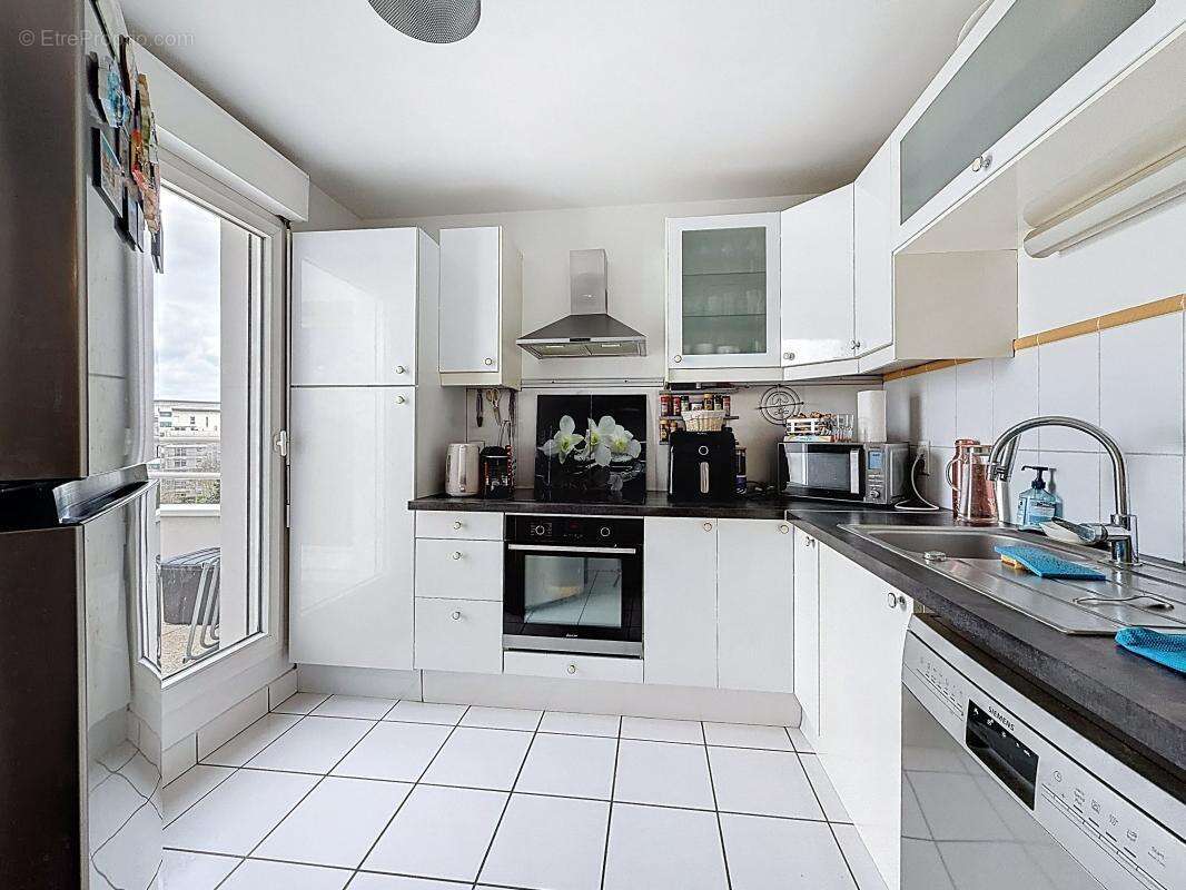 Appartement à MONTIGNY-LE-BRETONNEUX