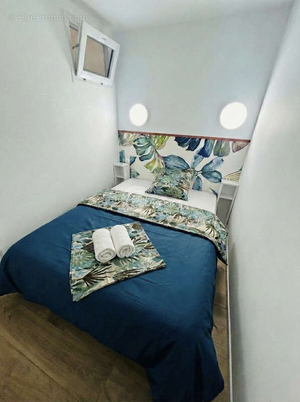 Appartement à VALLAURIS