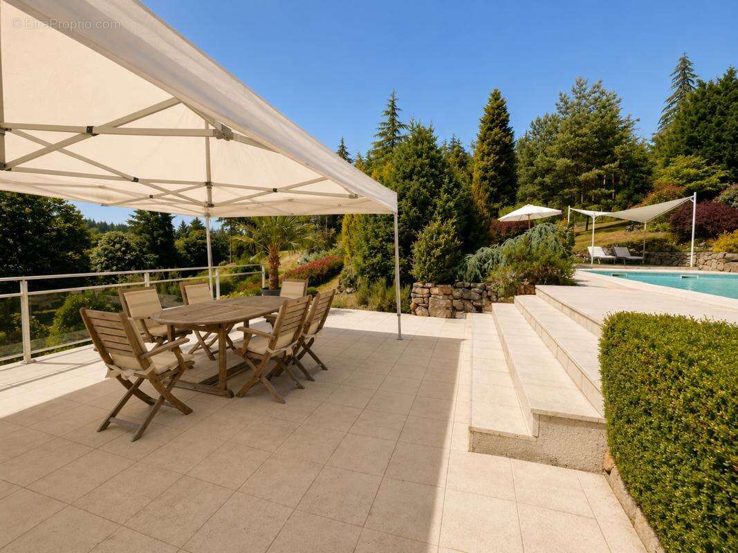 Maison 194 m² à Saint-Sylvestre  - photo 3