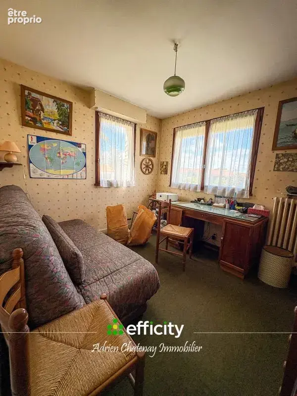 Maison 6 pièces 110 m² à vendre à La Roche-Sur-Yon (85000) - photo 14