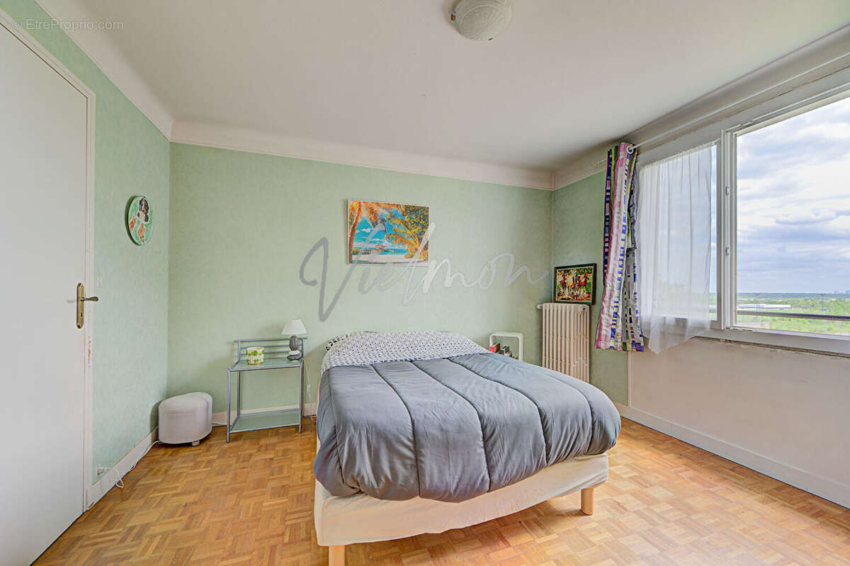 Maison spacieuse 8 pièces à vendre à Poissy - La Maladrerie - photo 9