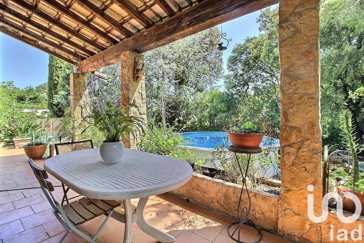 Photo 1 - Maison à LA CADIERE-D'AZUR