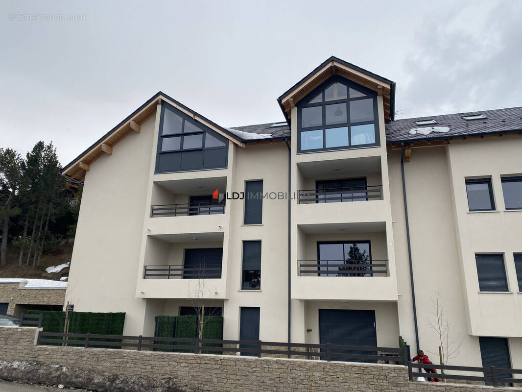 Appartement à LES ANGLES