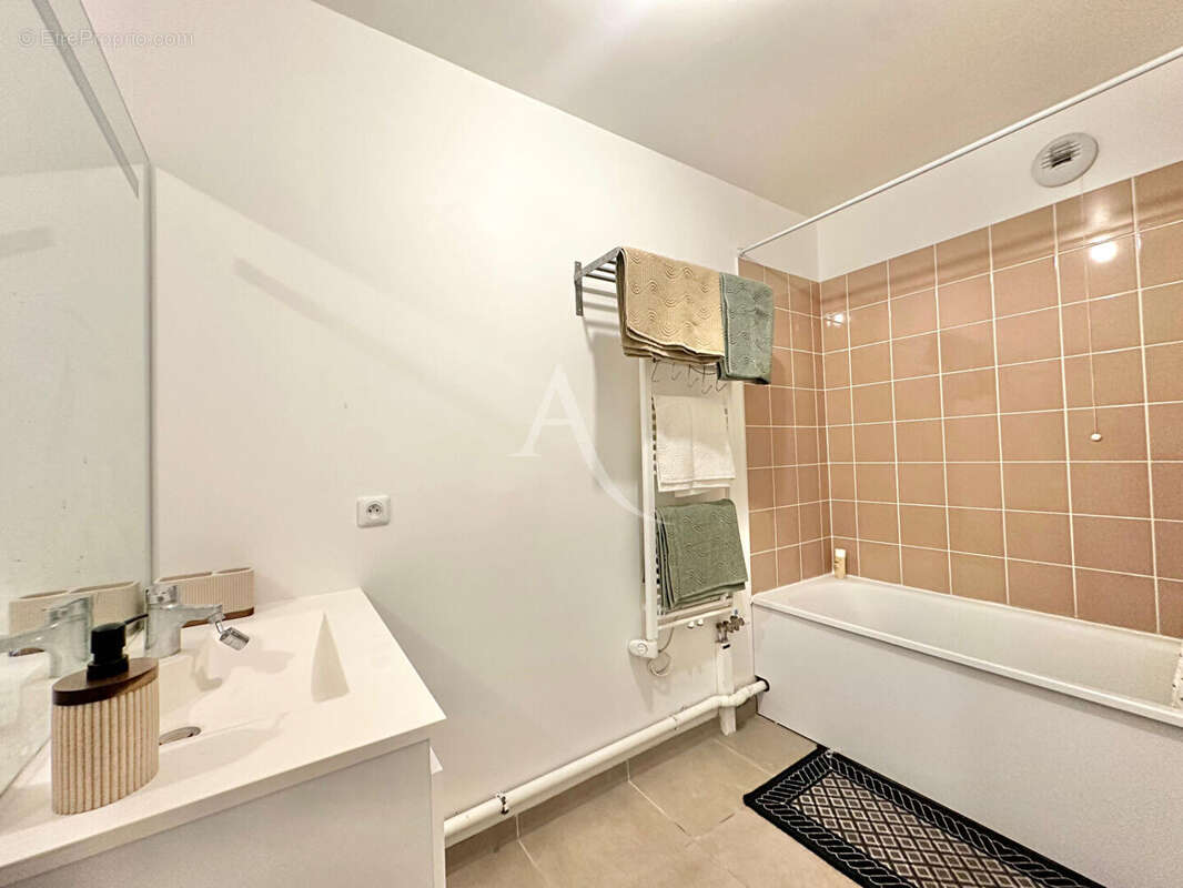 Appartement à BUSSY-SAINT-GEORGES