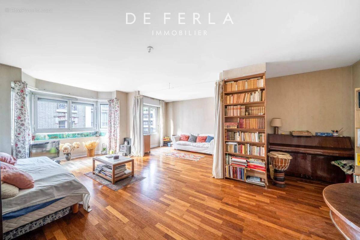 Appartement à PARIS-5E