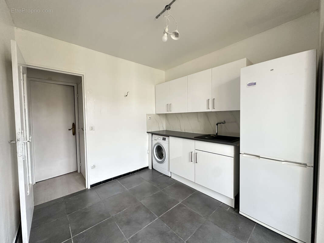 Appartement à BROU-SUR-CHANTEREINE