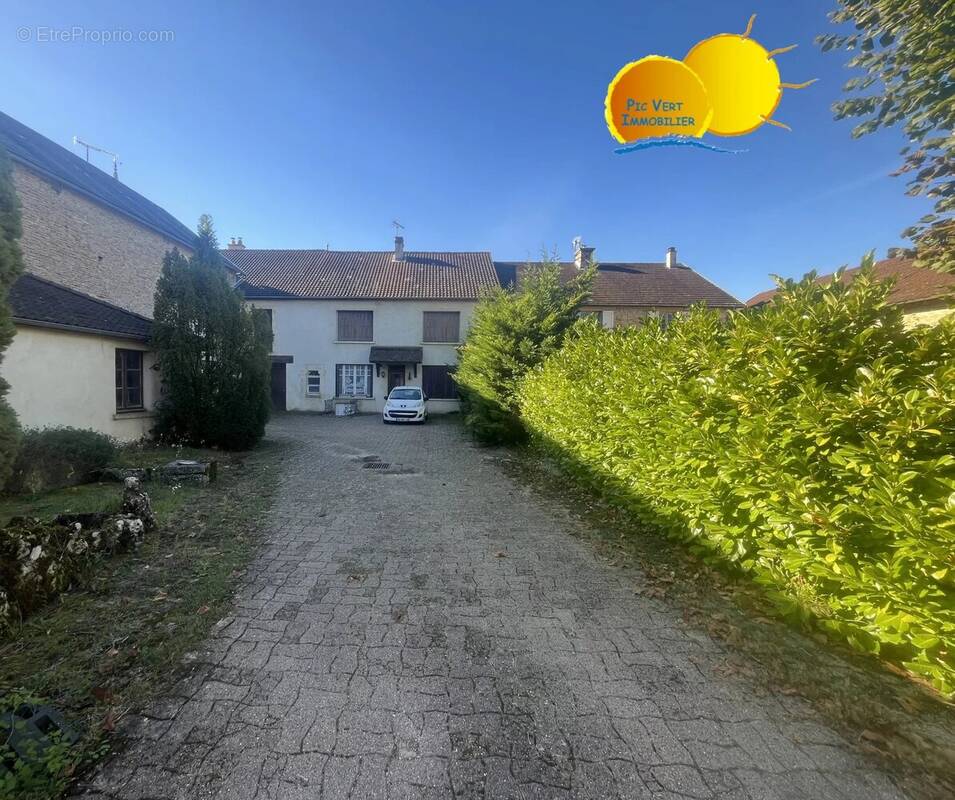 Maison à BLIGNY-LE-SEC