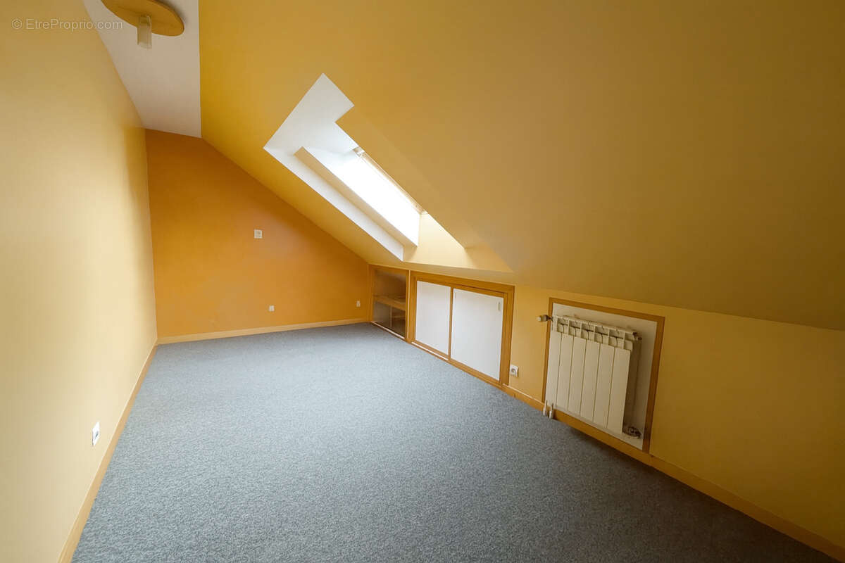 Maison à NEUILLY-EN-THELLE