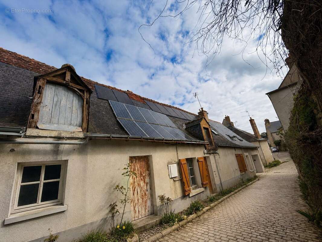 Maison à MONTS