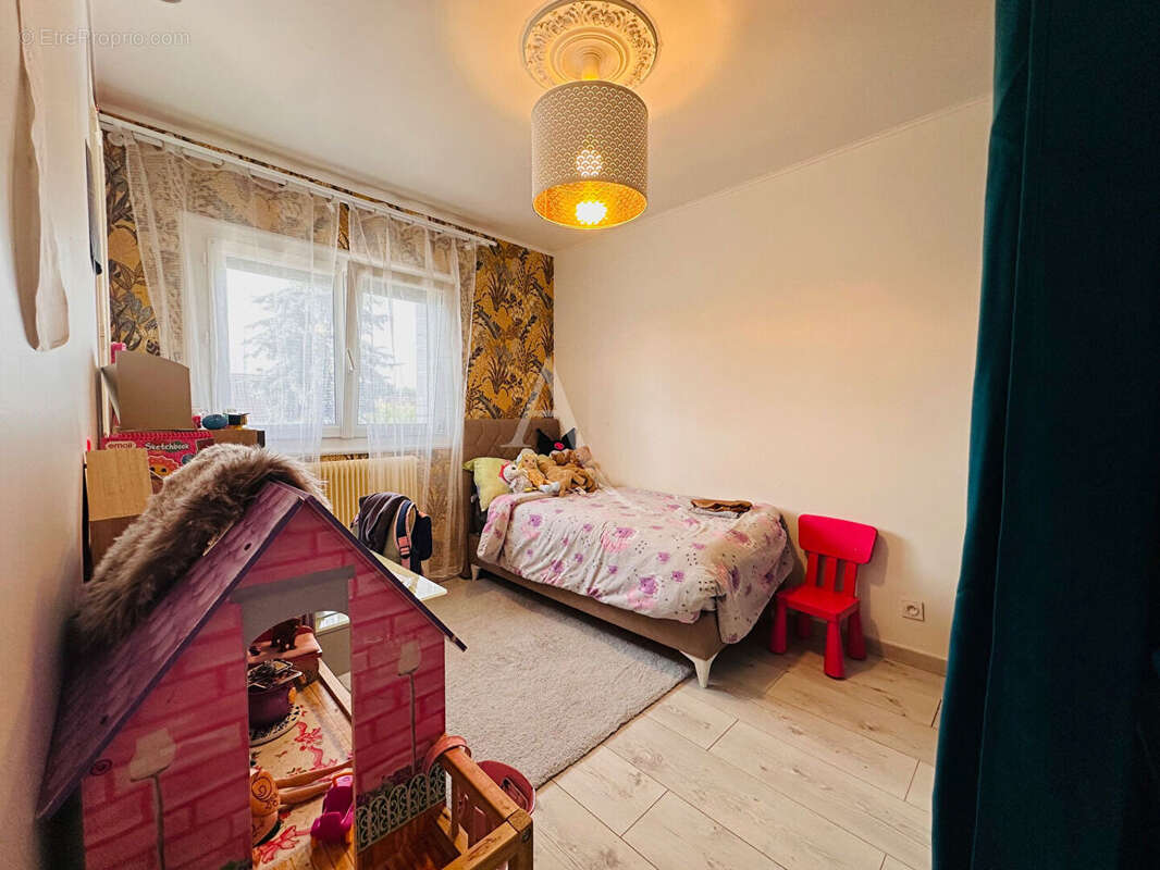 Maison à SAINT-SULPICE-DE-POMMERAY