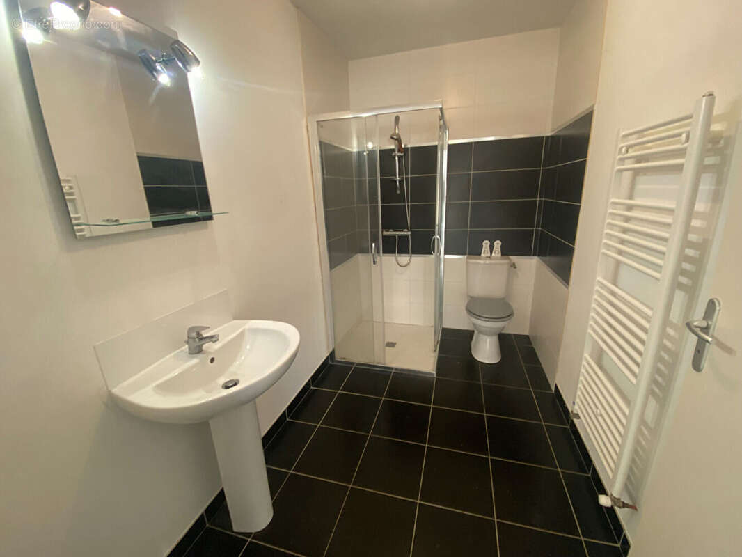 Maison à LE RELECQ-KERHUON