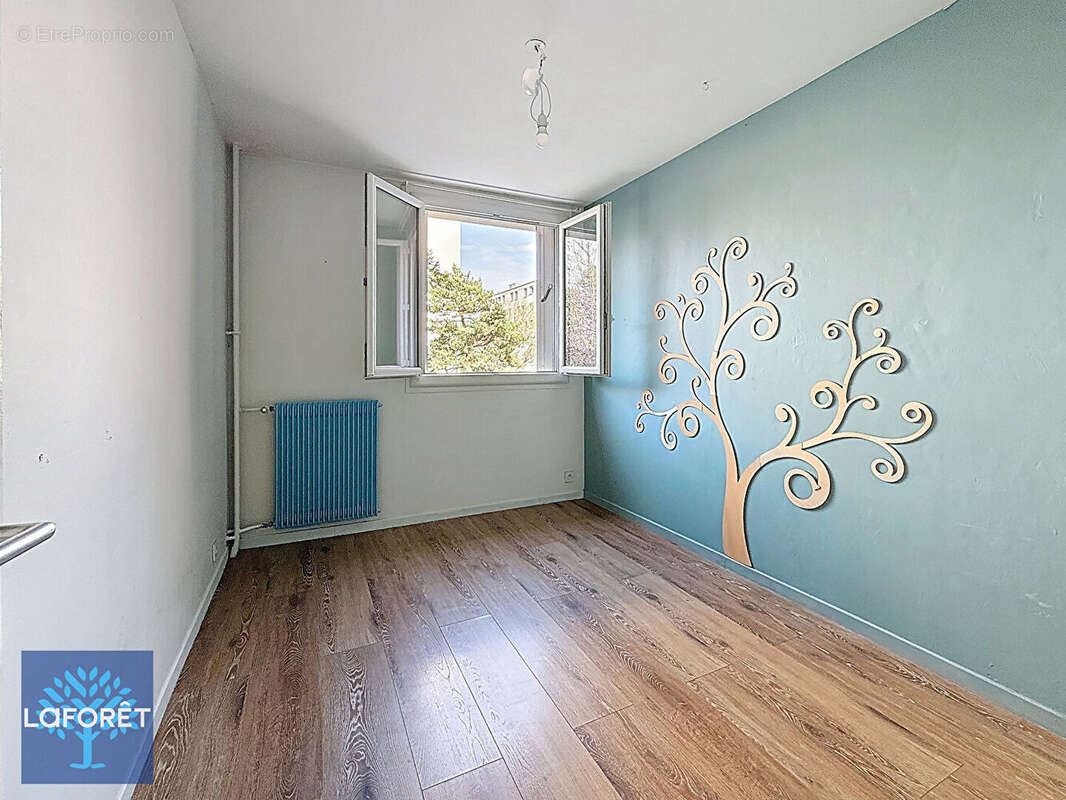 Appartement à SAINTE-FOY-LES-LYON
