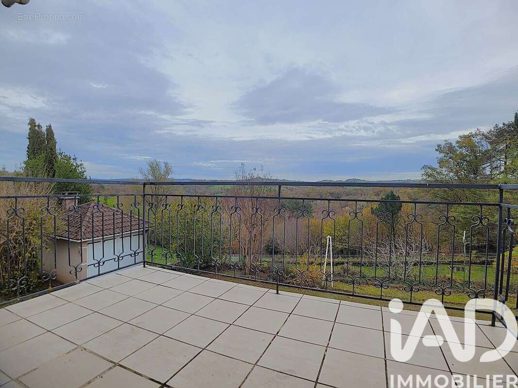 Photo 2 - Maison à COSNAC